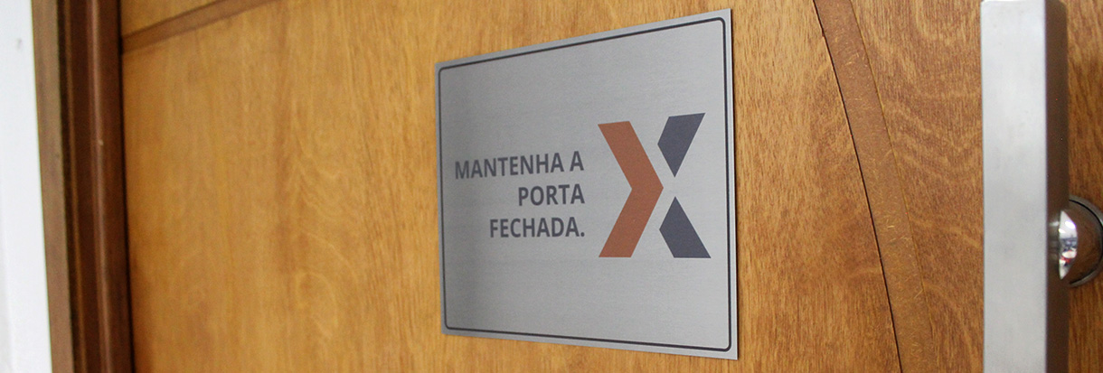 Placa de Alumínio Personalizada para porta